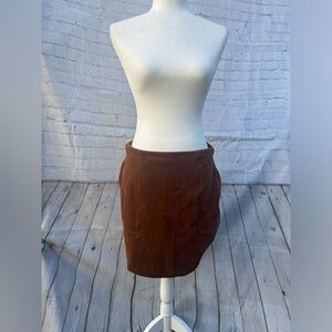 NWT Banana Republic Suede Mini Skirt, Size 8